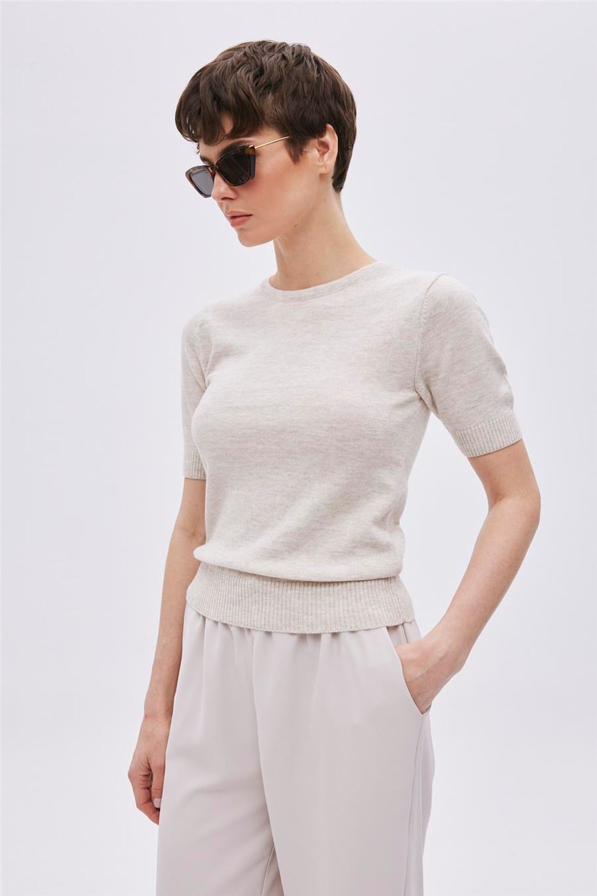 Short Sleeve Knit Jumper