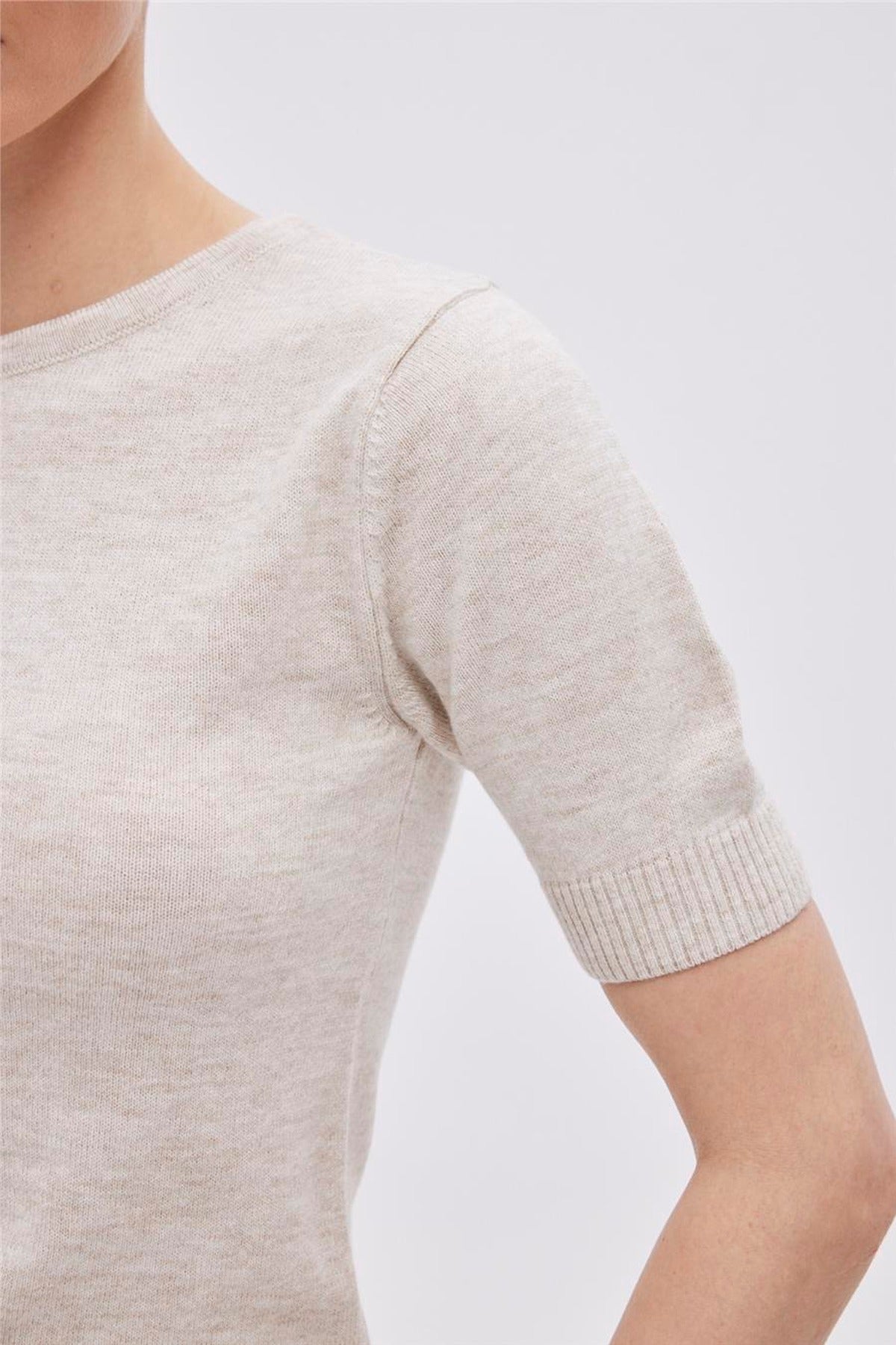 Short Sleeve Knit Jumper