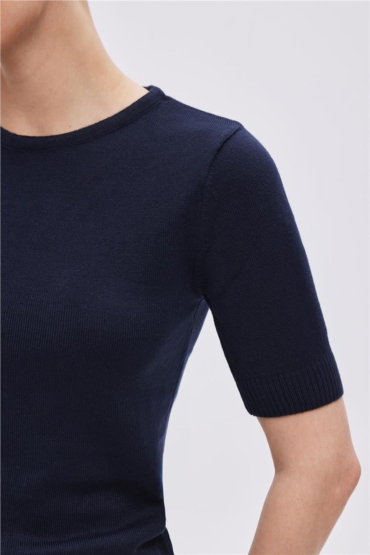 Short Sleeve Knit Jumper