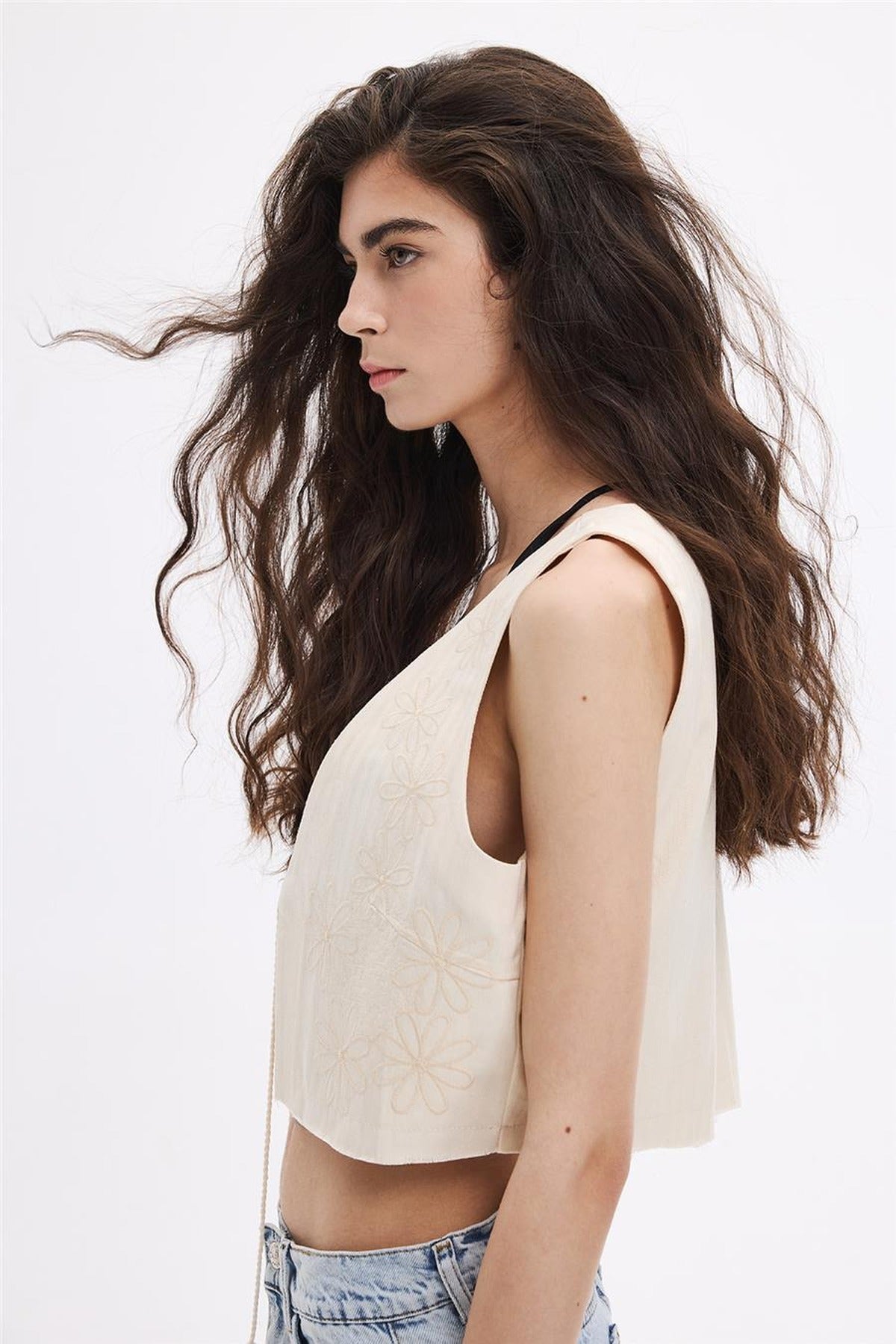 Rustic Cropped Knit Vest