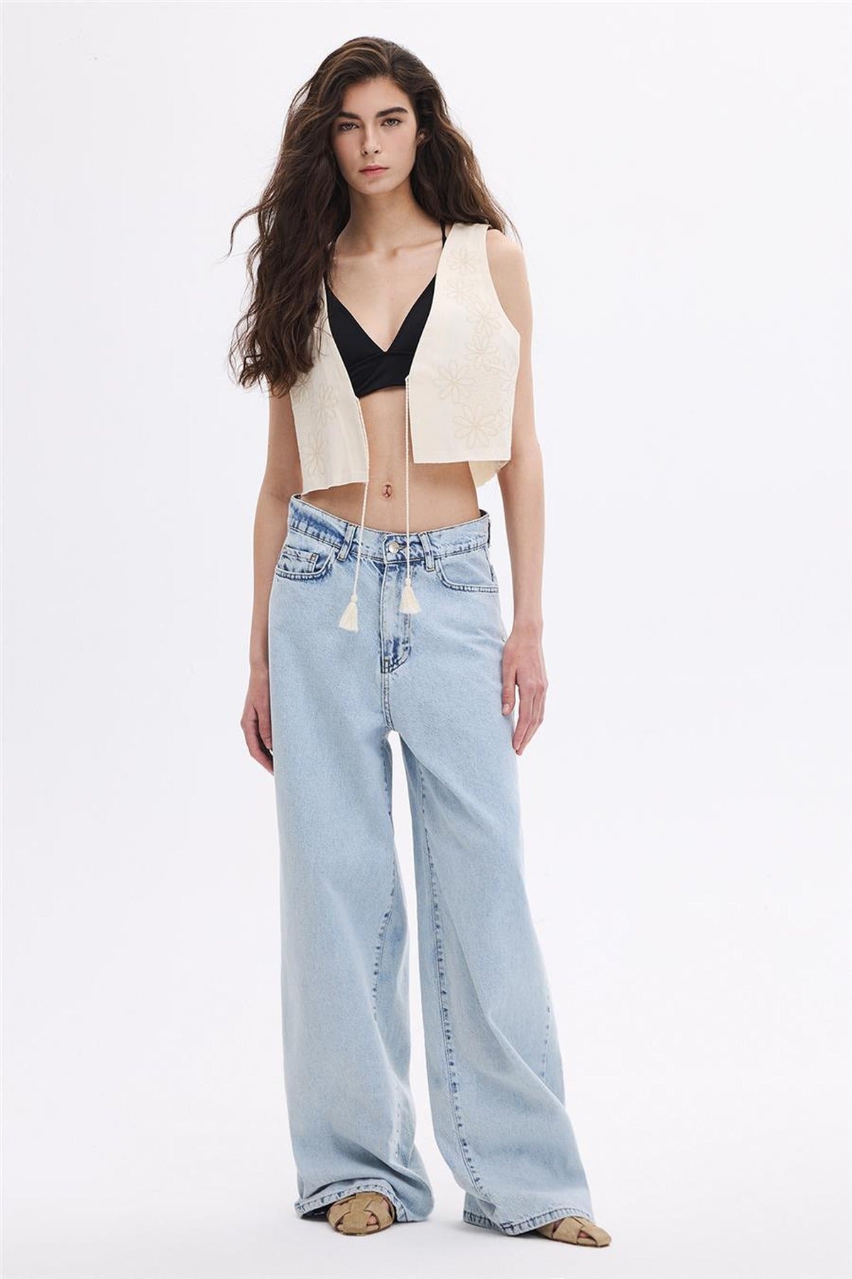 Rustic Cropped Knit Vest